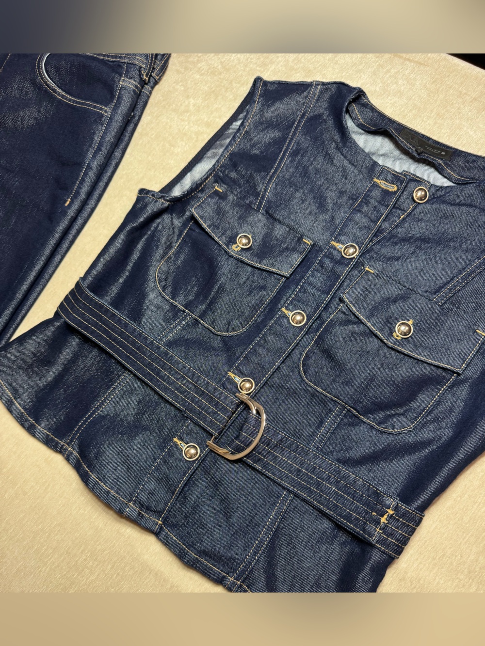 Zara Denim Set | Belted Top + Jeans - Picture 5 of 8